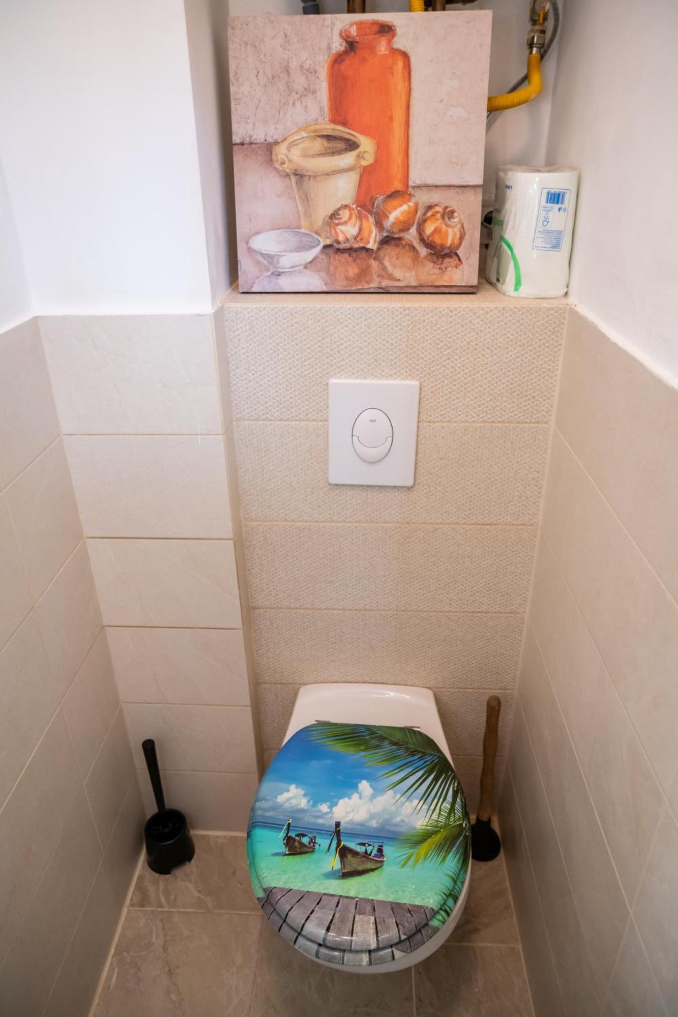 Winestone Corner Apartment Дебрецен Екстериор снимка